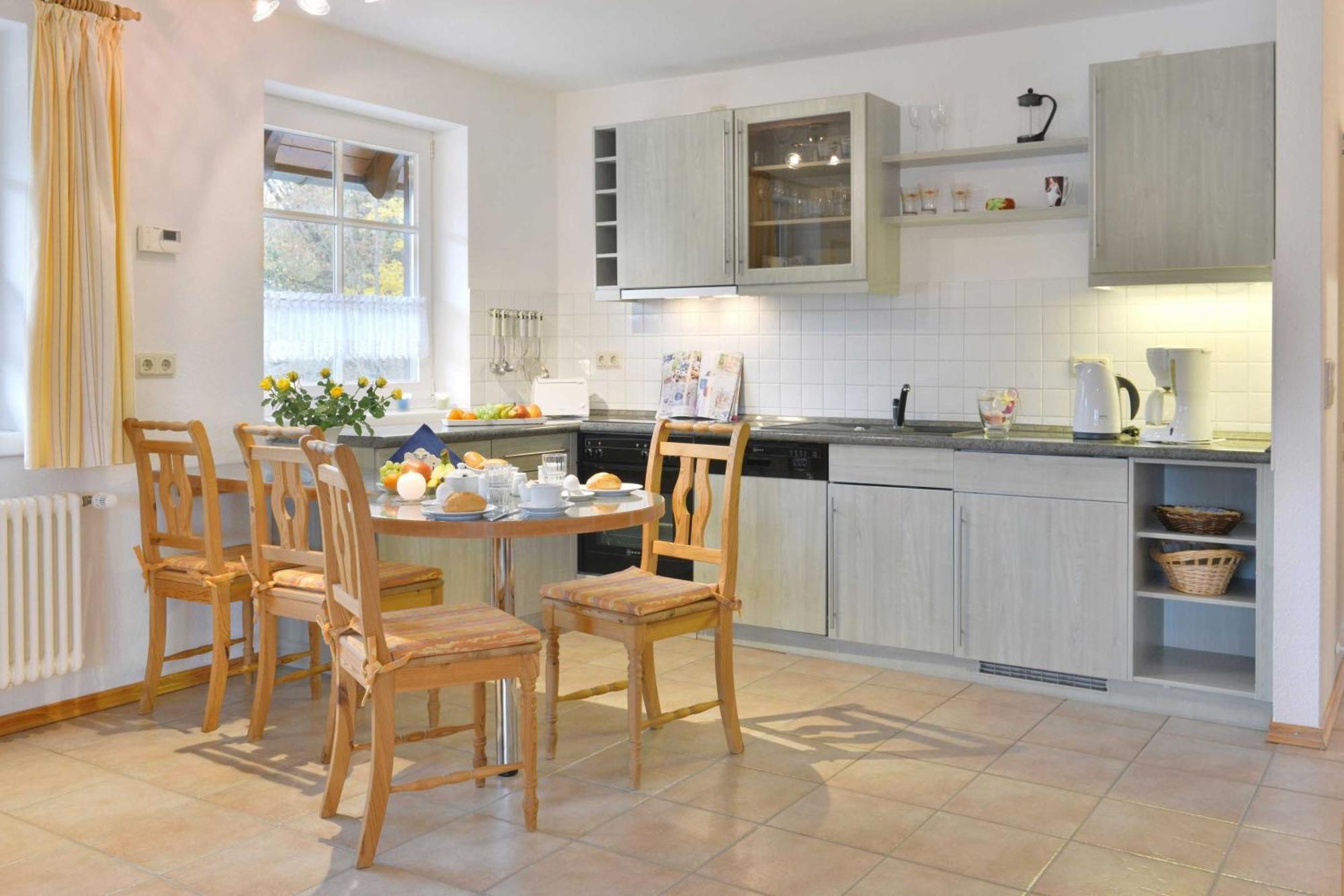 Stoertebeker Appartements - "Stoertebeker Pferdehof" Ralswiek Habitación foto