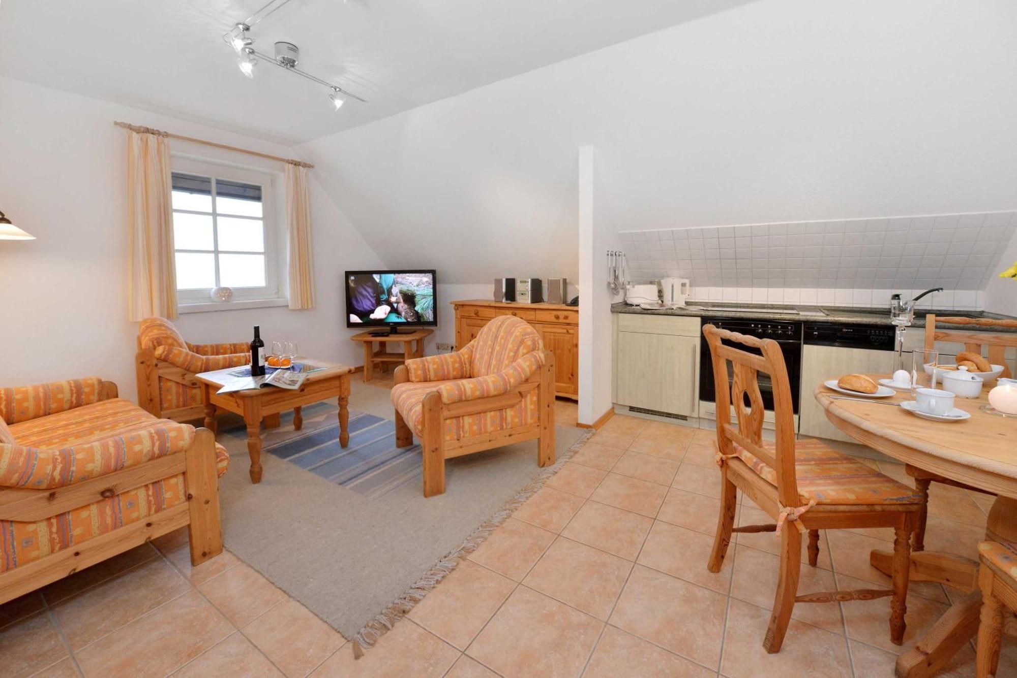Stoertebeker Appartements - "Stoertebeker Pferdehof" Ralswiek Habitación foto